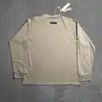 Graphic top — photo 11