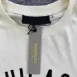 Graphic T-shirt — photo 17