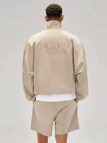 Logo shorts