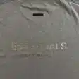 Graphic T-shirt — photo 54