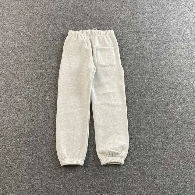 Junior sweatpants · 251365404