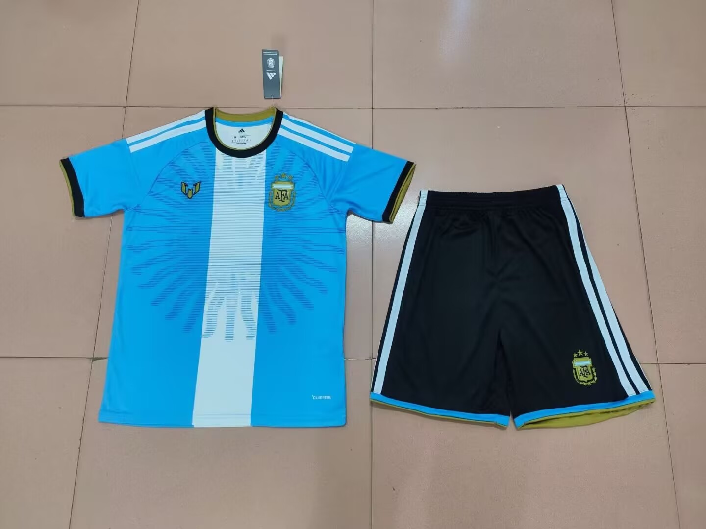 Argentina commemorative shirt and shorts — front product photo